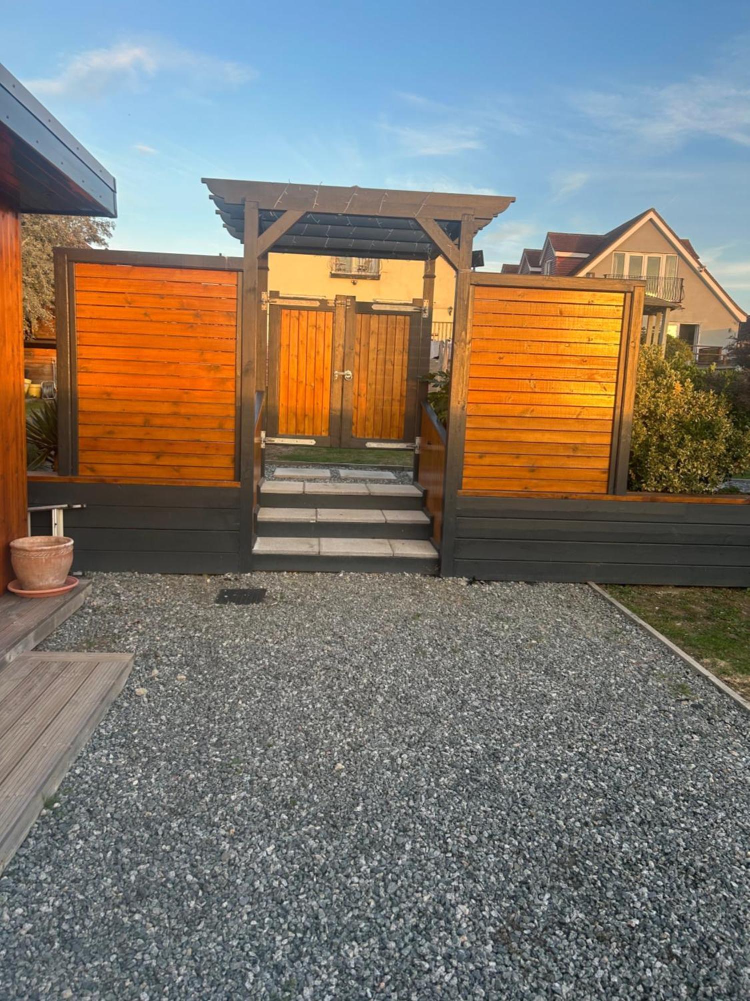Me Old Abode Entire Garden Cabin Near The Sea Herne Bay Eksteriør bilde